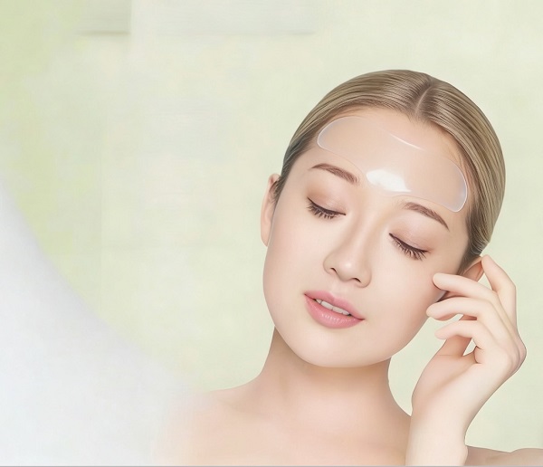 CMALLBIO सिलिकॉन रिंकल-रिड्यूसिंग पॅचेसची वास्तविक-जागतिक चाचणी: ते 